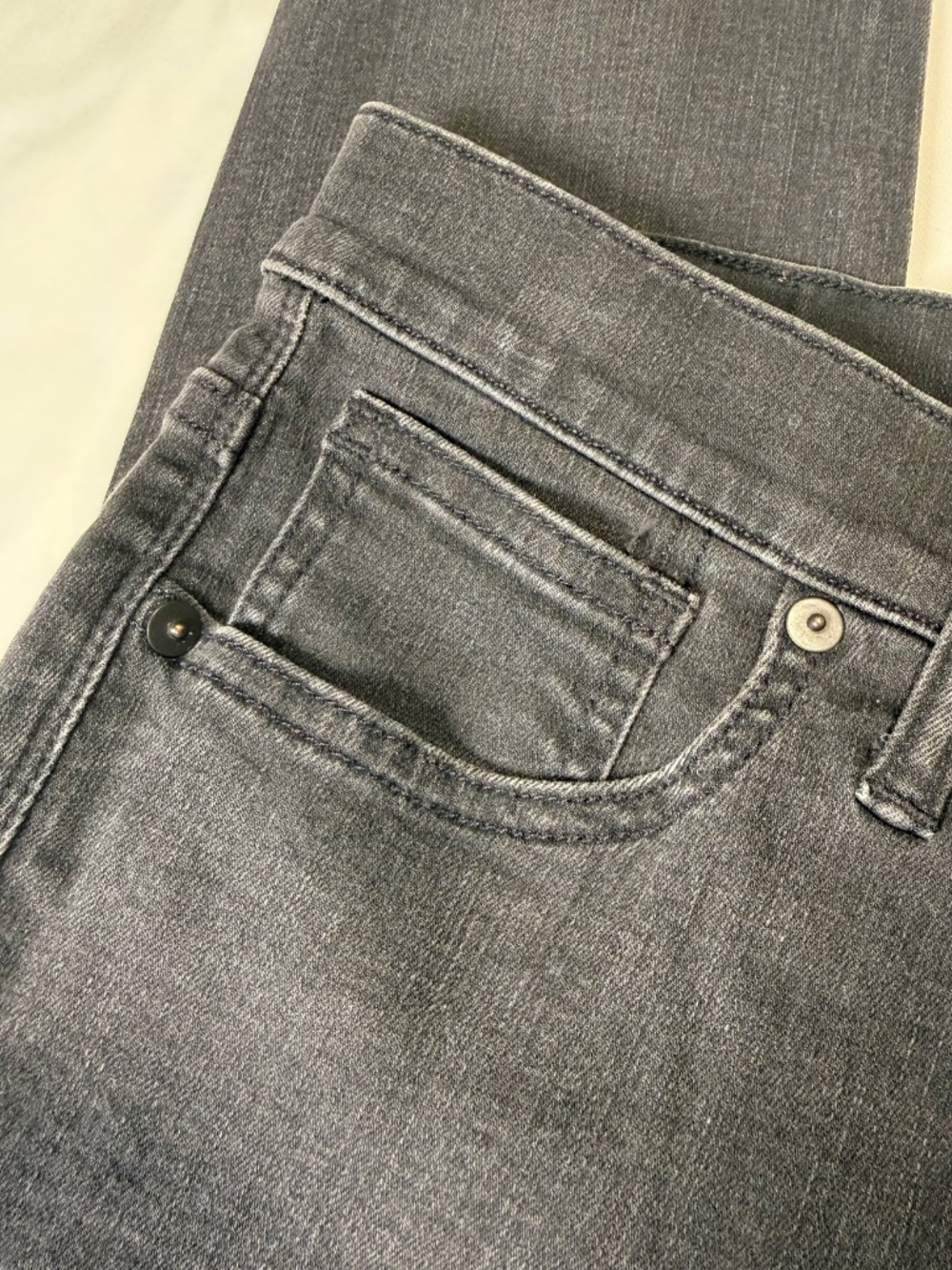 Madewell High-Rise Skinny Jeans Black Distressed Size 28T Tall - Picture 4 of 13